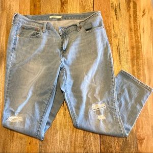 Levi’s Boyfriend Jeans